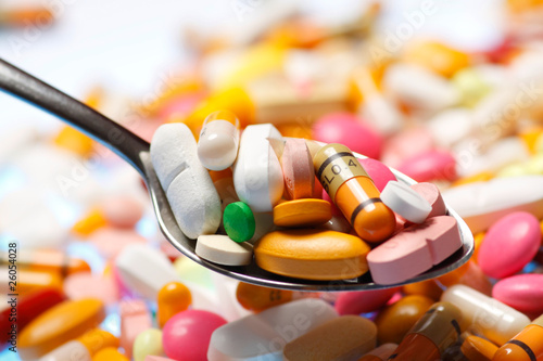 Tabletten auf Löffel