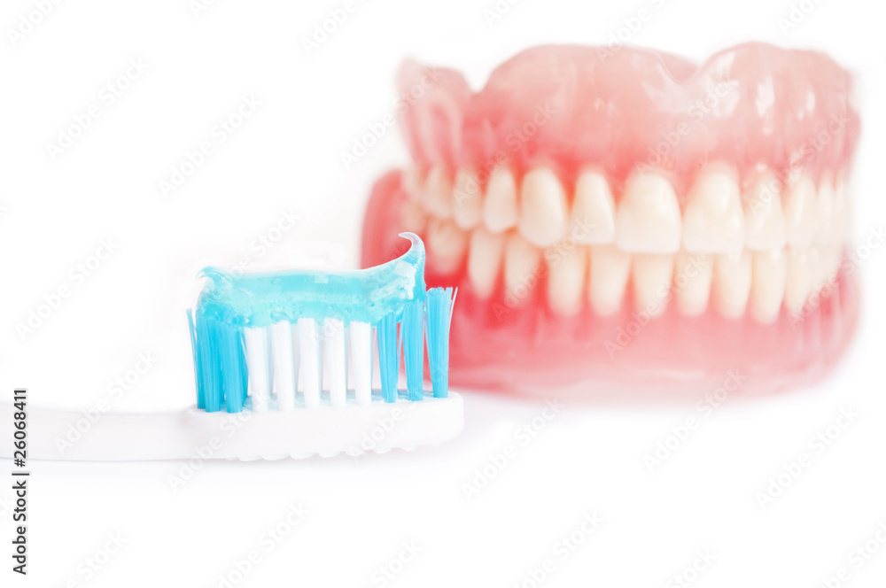 Tooth paste and denture Tooth paste and denture