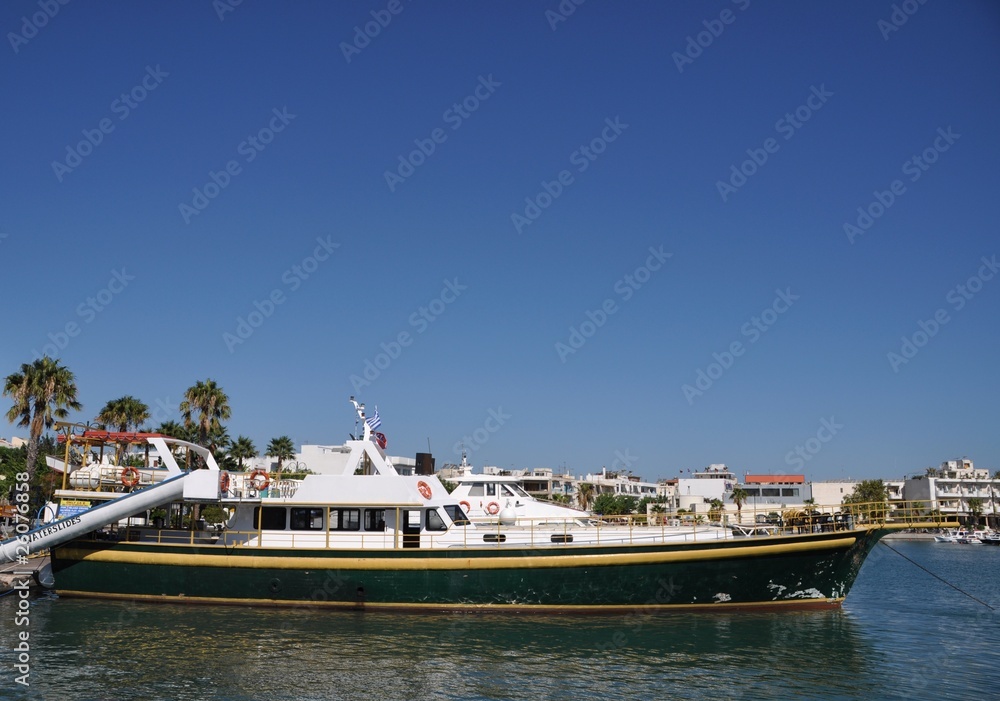 Naklejka premium Yacht