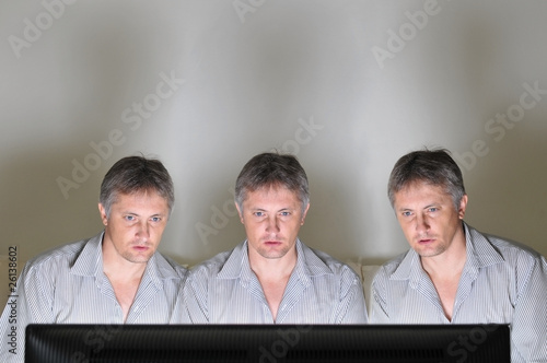 Foto Television triplets