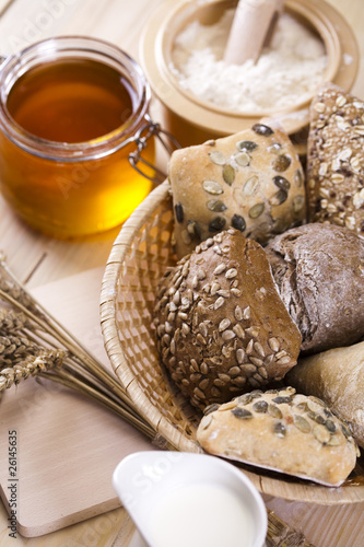 Breakfast, Traditional bread