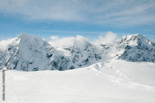 Winter mountains © Gorilla