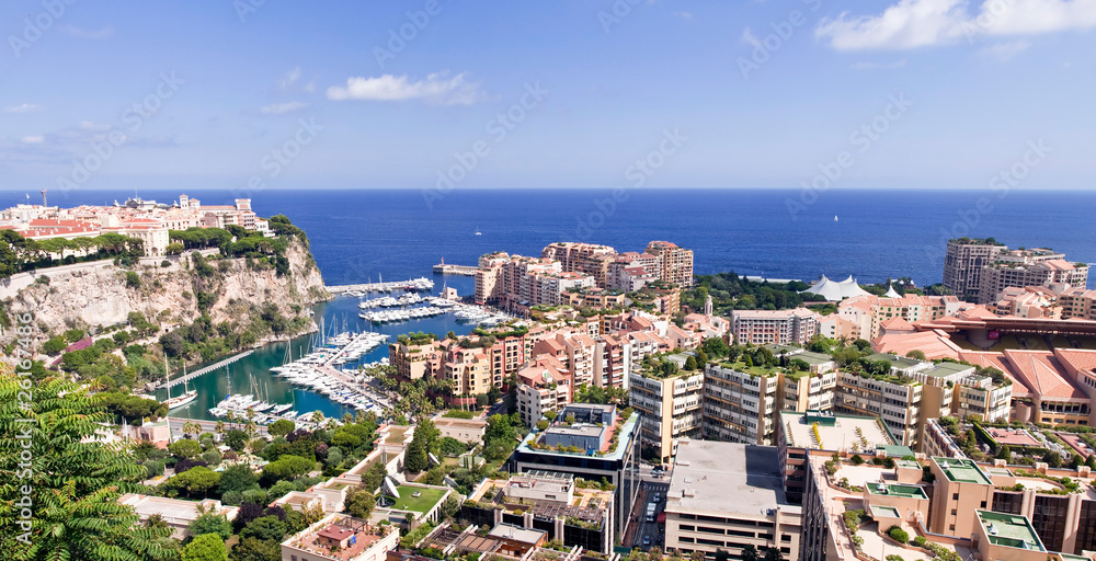 Vue panoramique sur la principauté de Monaco