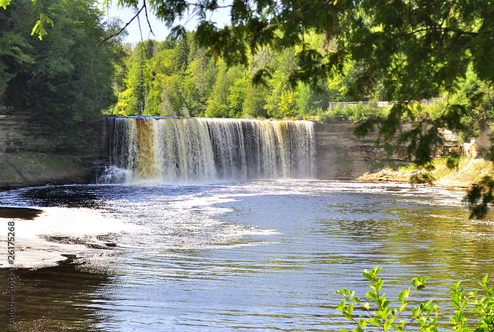 Fototapeta premium Upper Tahquamenon Falls in Michigan