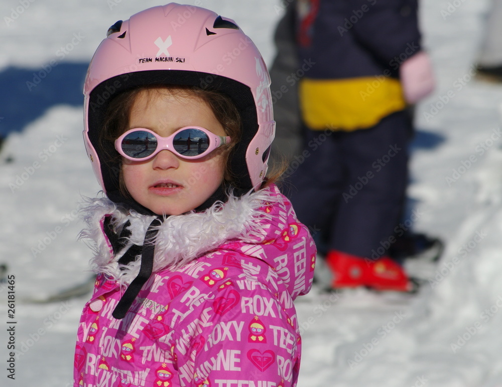petite fille au ski