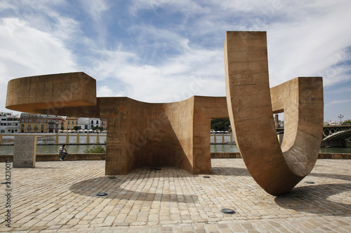 Monumento a la Tolerancia Sevilla photo