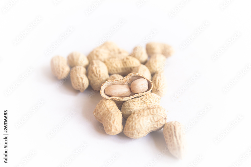 Peanuts Peanuts