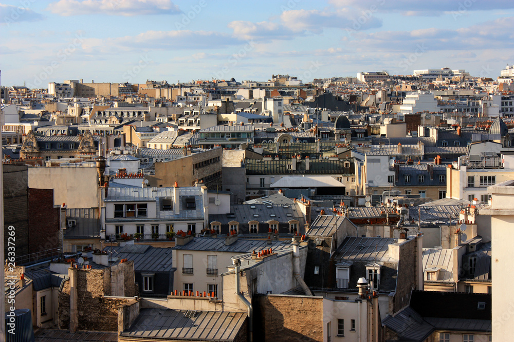 Les toits de Paris, France