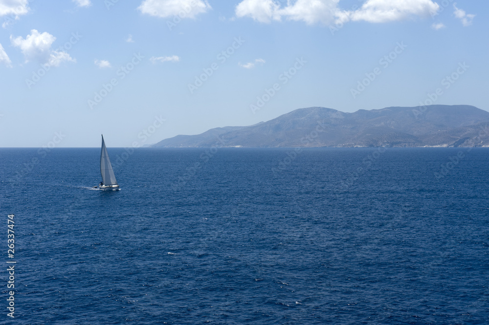 Fototapeta premium Sailing yatch in the wind