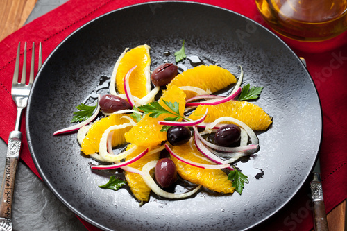 Orange and fennel salad with olives and onions