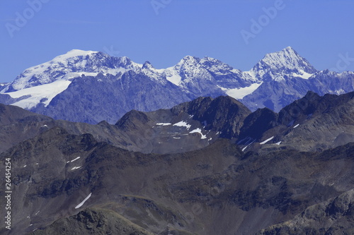 Gipfelpanorama vom Munt Pers photo