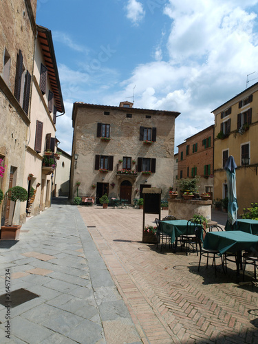 The town of Pienza is a small pearl in the Tuscan countryside. photo