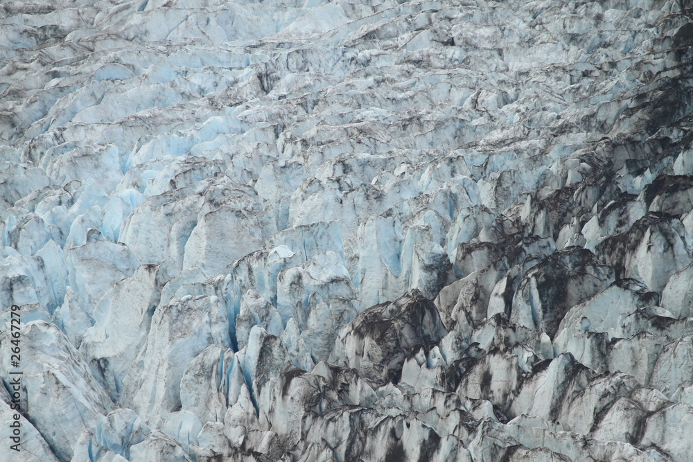 Fototapeta premium Mittelmoräne des Salmon-Gletschers (Alaska)