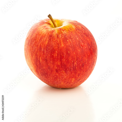 red apple