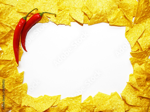 Nachorahmen mit Peperoni