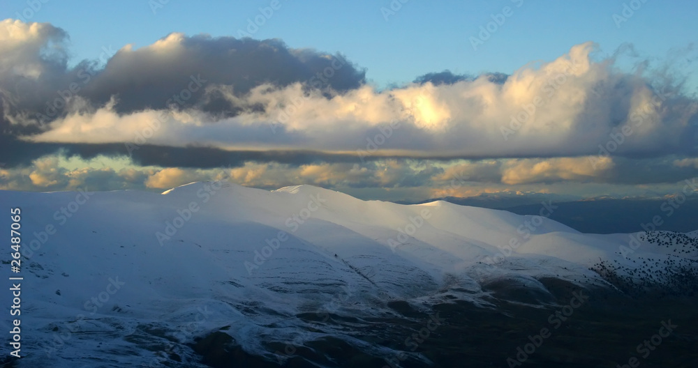 Obraz premium Snow mountains