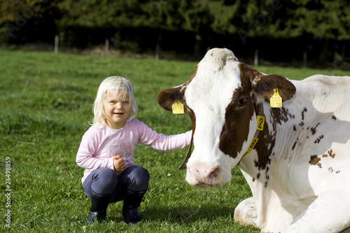 Kind und Kuh