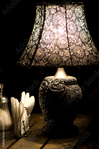 Table lamp