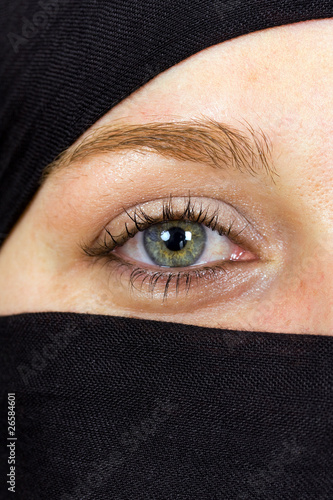Close-up portrait a woman with black vell, arabic style © cristovao31