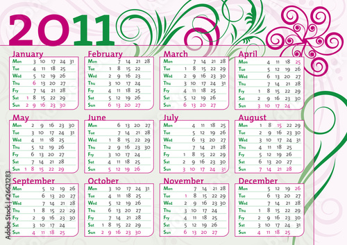 calendario femminile con decorazioni floreali classiche
