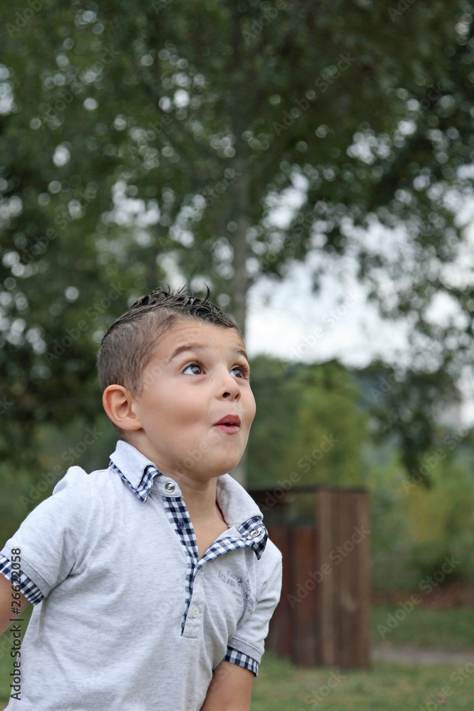 yeux ronds de surprise ! yeux ronds de surprise !
