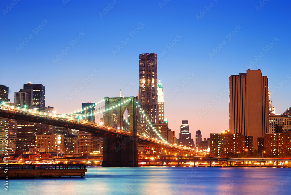 Brooklyn Bridge and New York City Manhattan skyline