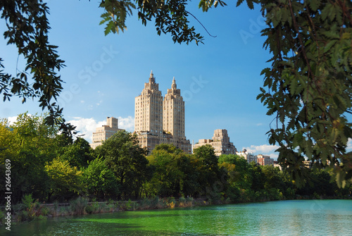 New York City Manhattan Central Park © rabbit75_fot