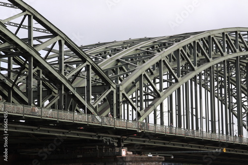 Fototapeta Naklejka Na Ścianę i Meble -  Stahlbrücke