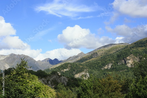 valle en la ruta de el embalse de Urdiceto, Bielsa, Pirineos © naturseda