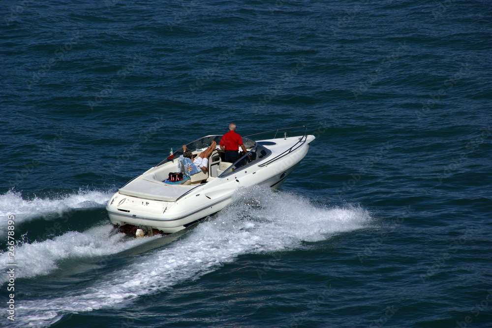 Fototapeta premium motorboot 3
