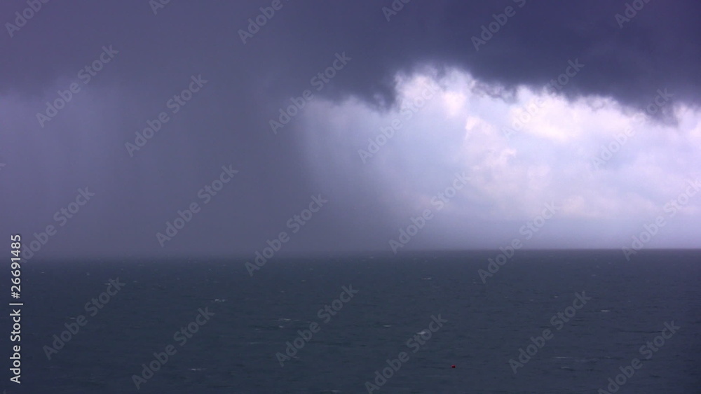 Time lapse clip of rain clouds (1080p) Time lapse clip of rain clouds (1080p)