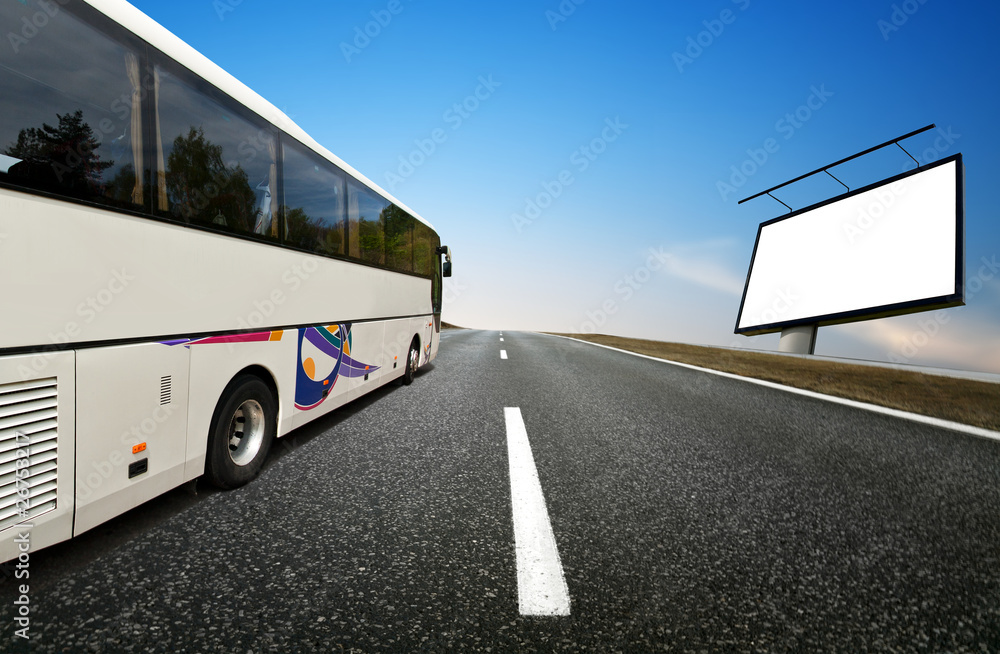 Coach bus
