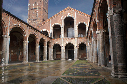Sant'Ambrogio a Milano photo