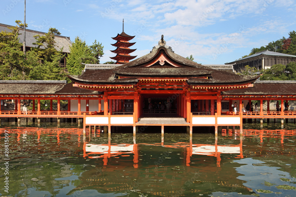 Obraz premium 厳島神社