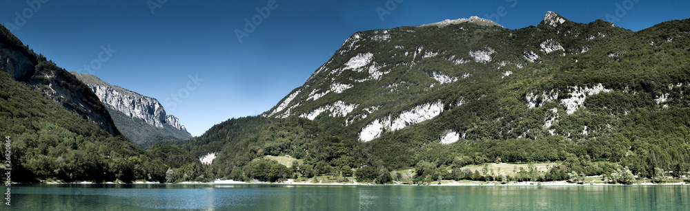 Fototapeta premium lago di tenno