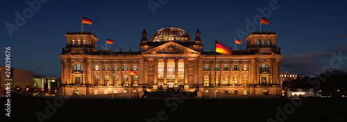 Berliner Reichstag photo