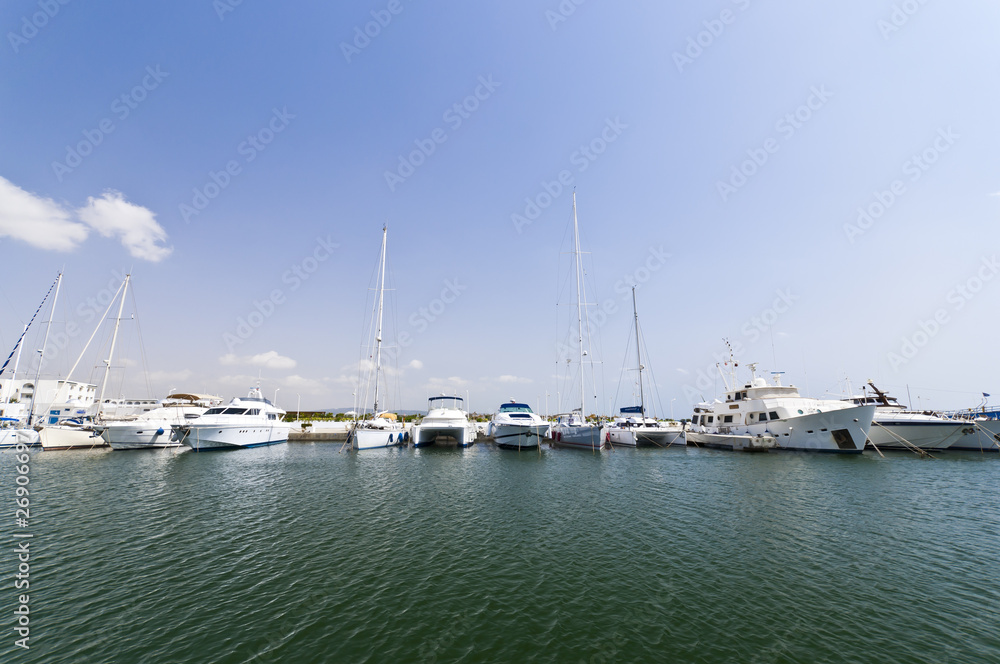 Fototapeta premium Yachts at the pier