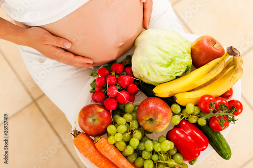 Schwangerschaft und Ernährung photo