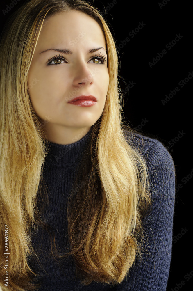 Naklejka premium Crying girl