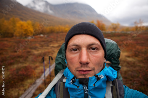 Selbstportrait des Wanderers in Lappland im Herbst © Jens Ottoson