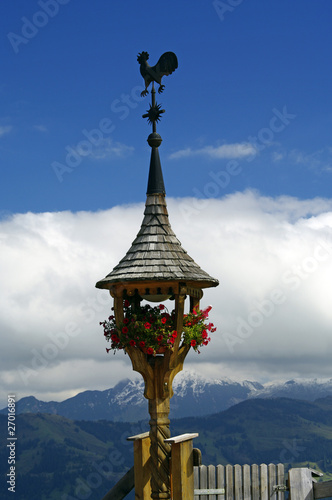 Der Wetterhahn im Gebirge photo