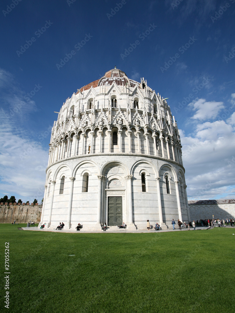 Baptistery in Piazza dei Miracoli in Pisa