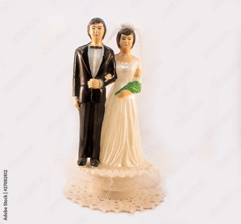 Wedding cake statue