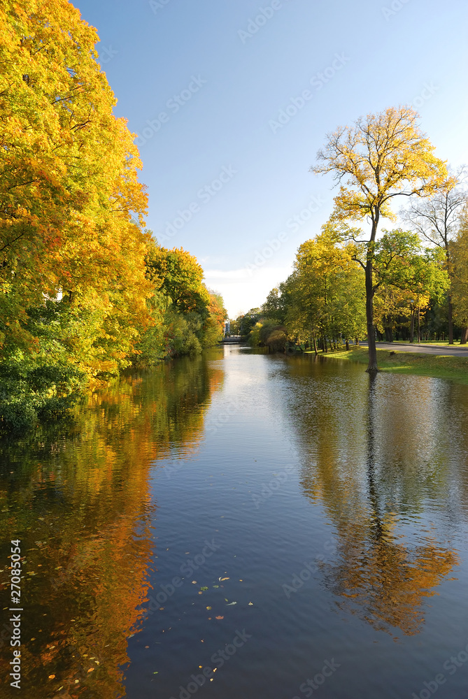 Autumnal reflections Autumnal reflections