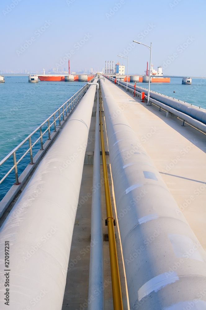 Fototapeta premium oil Pipeline