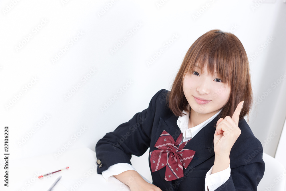 女性 学生 勉強 女性 学生 勉強