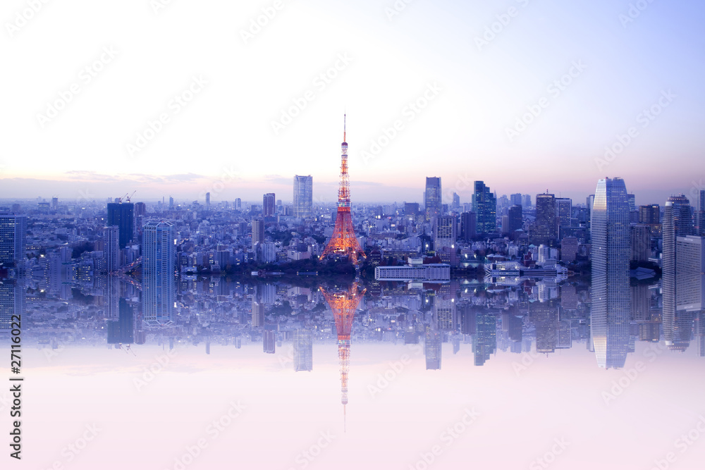 Naklejka premium Tokio wieża refleksji.