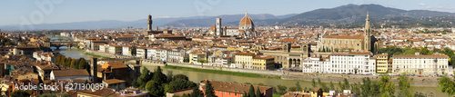 Panoramic view of Florence © JRP Studio
