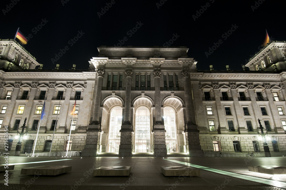 Obraz premium Reichstag in Berlin