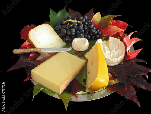 Plateau de fromages automnal (sur feuilles de vigne) 2